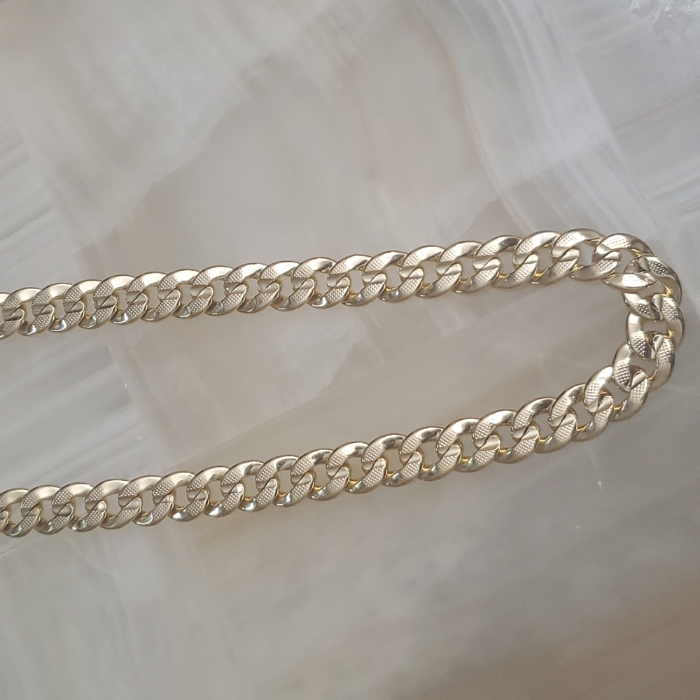 NEW| Stamped 18K Gold Cuban Link Chain Necklace 8mm 24" - Picture 6 of 7